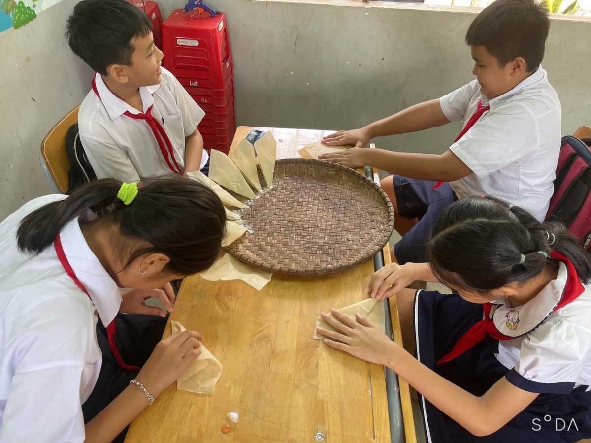 z4733260156464_855491aff38aa7e970d837135e8f962d