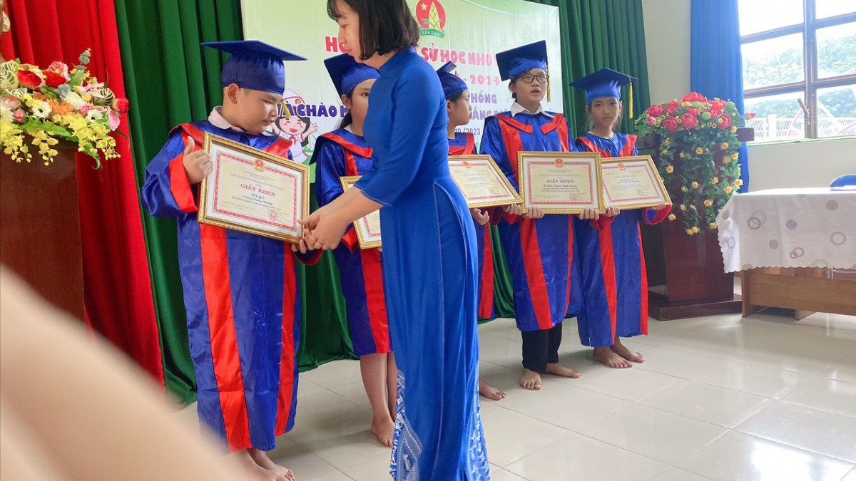 z4790377801668_d53a766b5db54d06dc8e07f57ecfb5b9