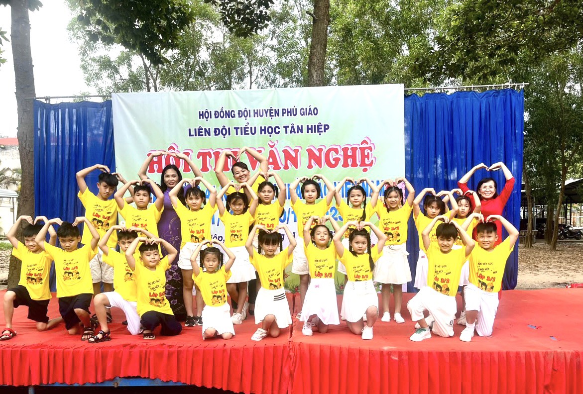 z4900763077061_b5e48cb2d33a30a8b81828eaf0fbb488