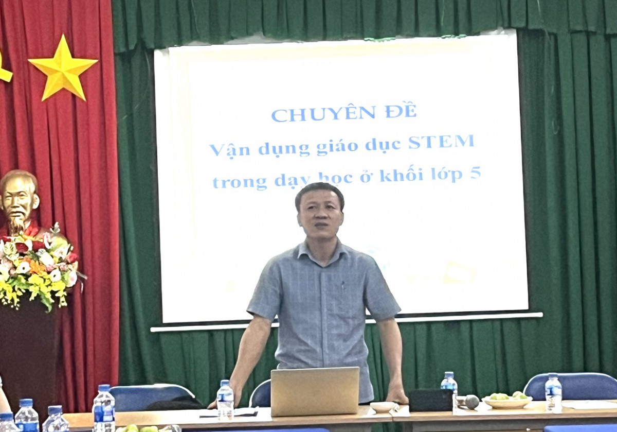 z4911793707879_b68922563ad942c2f914ebd436ee687b