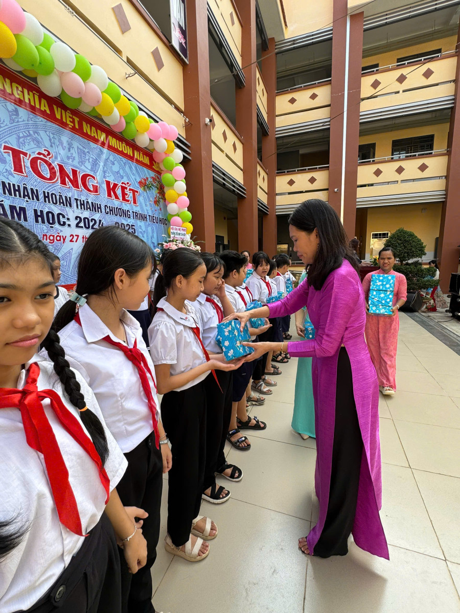 z6644872714818_61c891ef1dd8167579ab49b0b7aae6a6