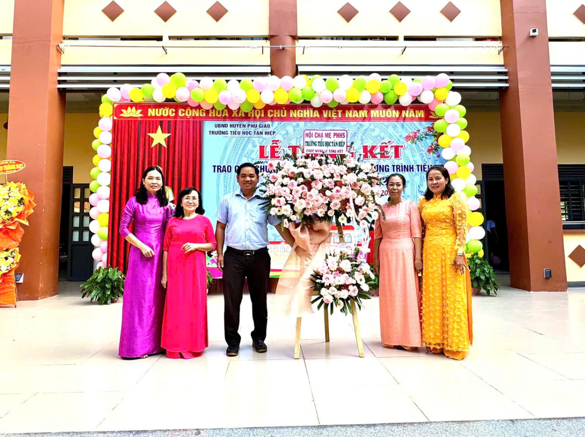 z6646048578217_5d791eedbf5c5fe3d8cec297fa63a1e4