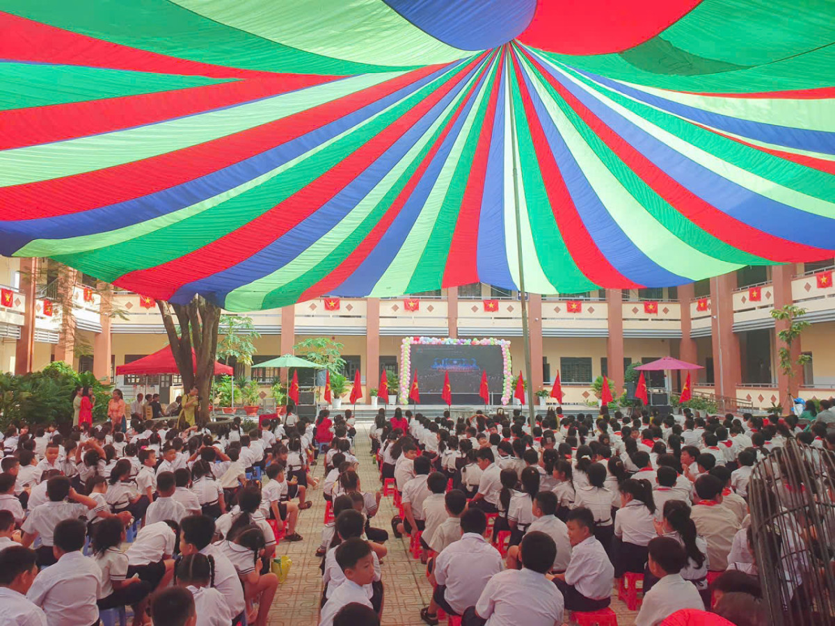 z6978725033643_e0dd9c768ff3389113ae8ac1825a5e9d